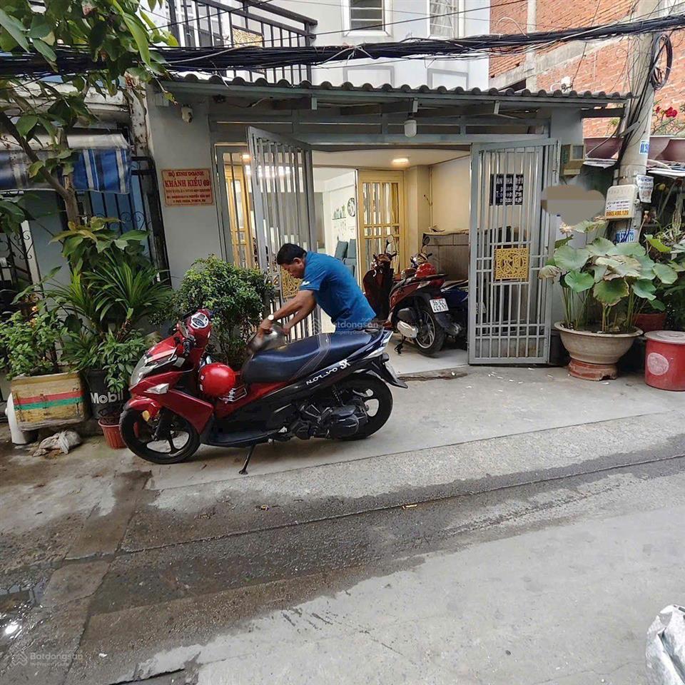 Bán nhà cạnh khu nam long quận 7 chủ tự xây 4 tầng  4x12m  4pn giá bán trước tết 4,5 tỷ tl