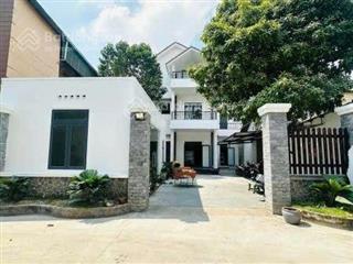 Ngộp, bán biệt thự + kho xưởng 5000m2 ngay mặt tiền xe container ra vào, quốc lộ 50 xã đa phước