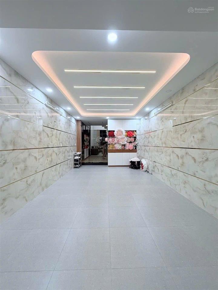 Siu phẩm hương lộ 2  ngang 4 dài 24m  5 tầng  thang máy  full nội thất giảm giá còn 9.2 tỷ tl