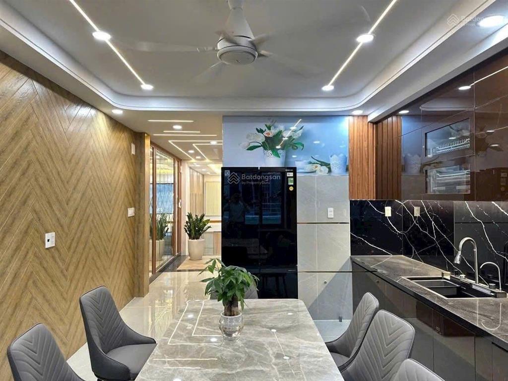 Siu phẩm hương lộ 2  ngang 4 dài 24m  5 tầng  thang máy  full nội thất giảm giá còn 9.2 tỷ tl