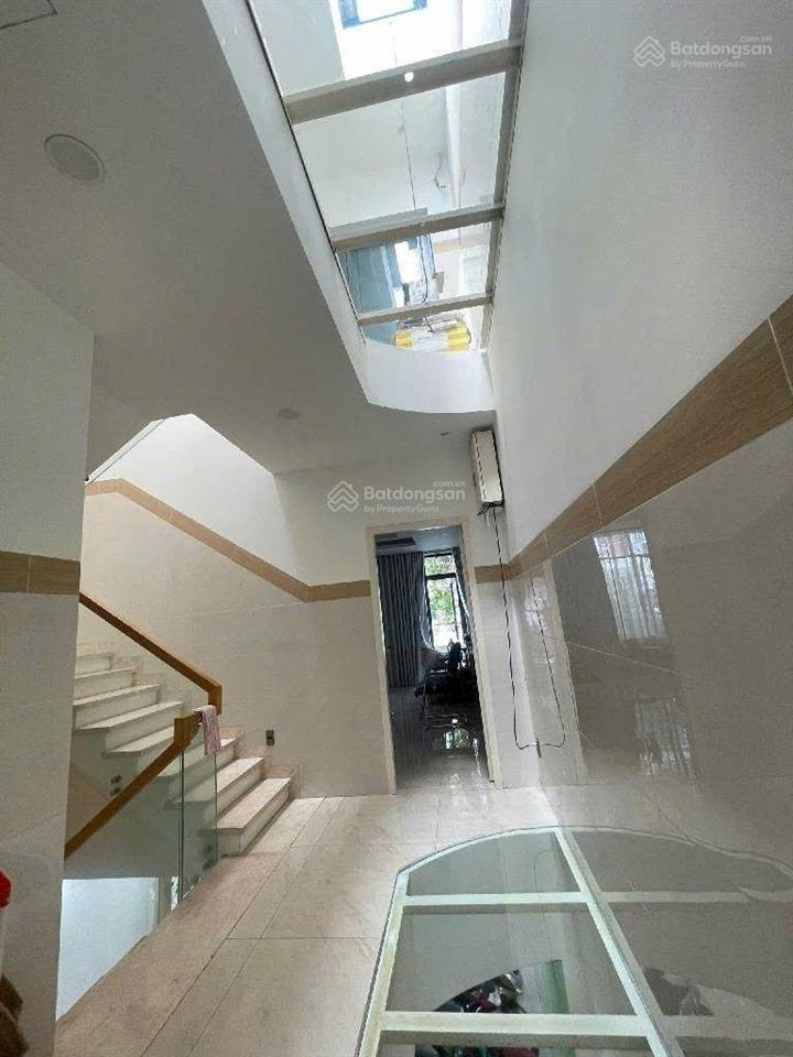 Mặt tiền khu tên lửa gần đường số 6 nhà 3 tầng 5x20m đẹp như hoa hậu giá 12.5 tỷ tl