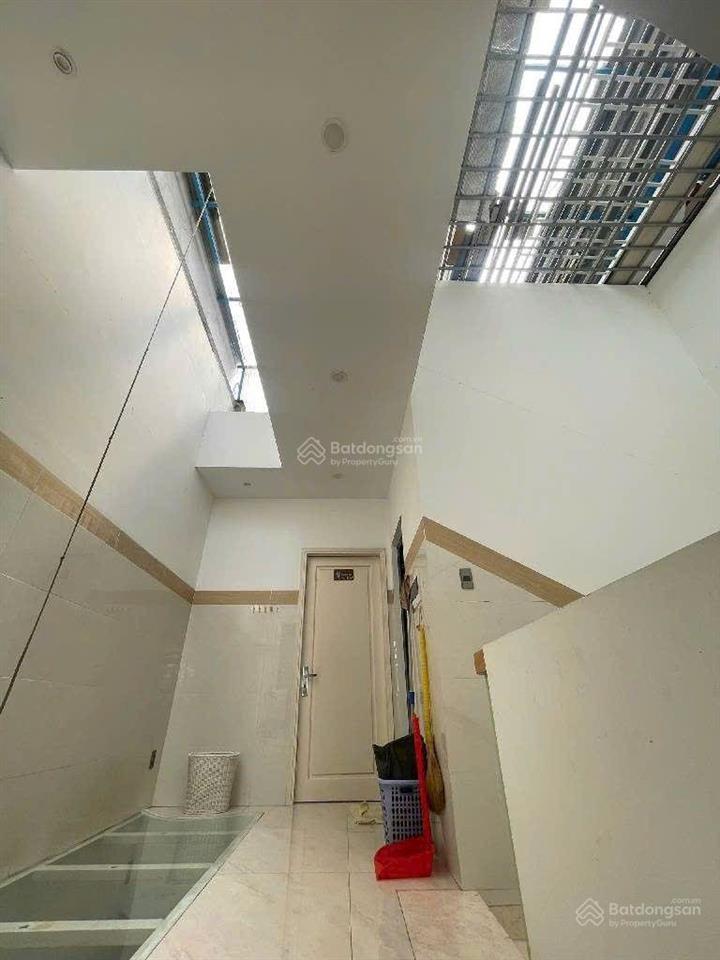 Mặt tiền khu tên lửa gần đường số 6 nhà 3 tầng 5x20m đẹp như hoa hậu giá 12.5 tỷ tl