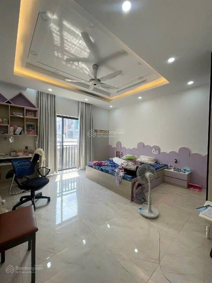 Mặt tiền khu tên lửa gần đường số 6 nhà 3 tầng 5x20m đẹp như hoa hậu giá 12.5 tỷ tl
