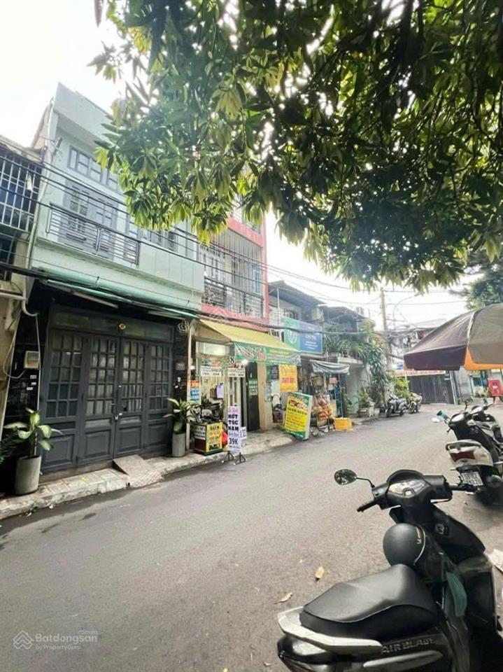 Tân phú chỉ 4,1 tỷ (tl) hẻm 8m thông không lộ giới gần khu chợ vải kinh doanh sầm uất