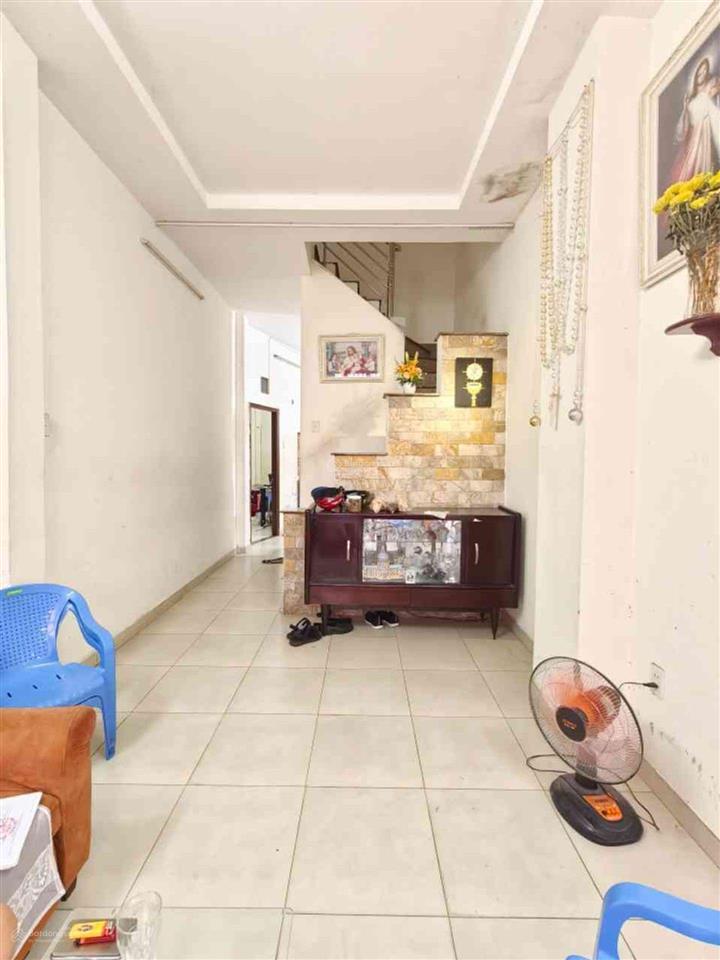 Nhà 4 tầng 71m2 gần mặt tiền hoàng sa tân bình giá 7.9 tỷ (tl)