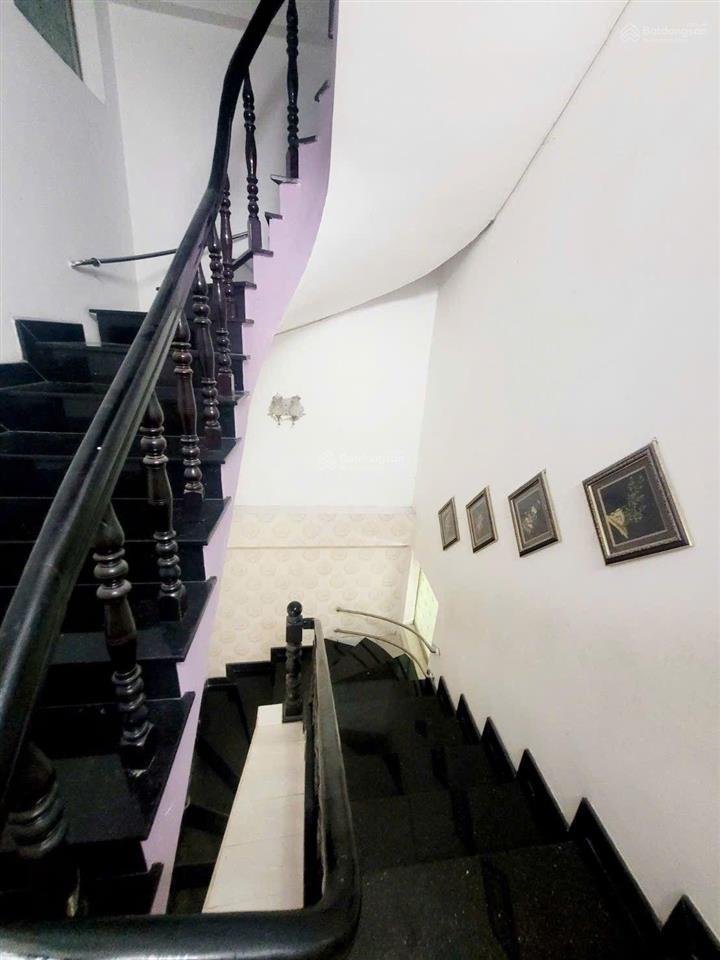 Mặt tiền đường số 4 (lê cơ  kinh dương vương) 4,5x18  80m2 đúc 3 tấm giá 8,5 tỷ tl