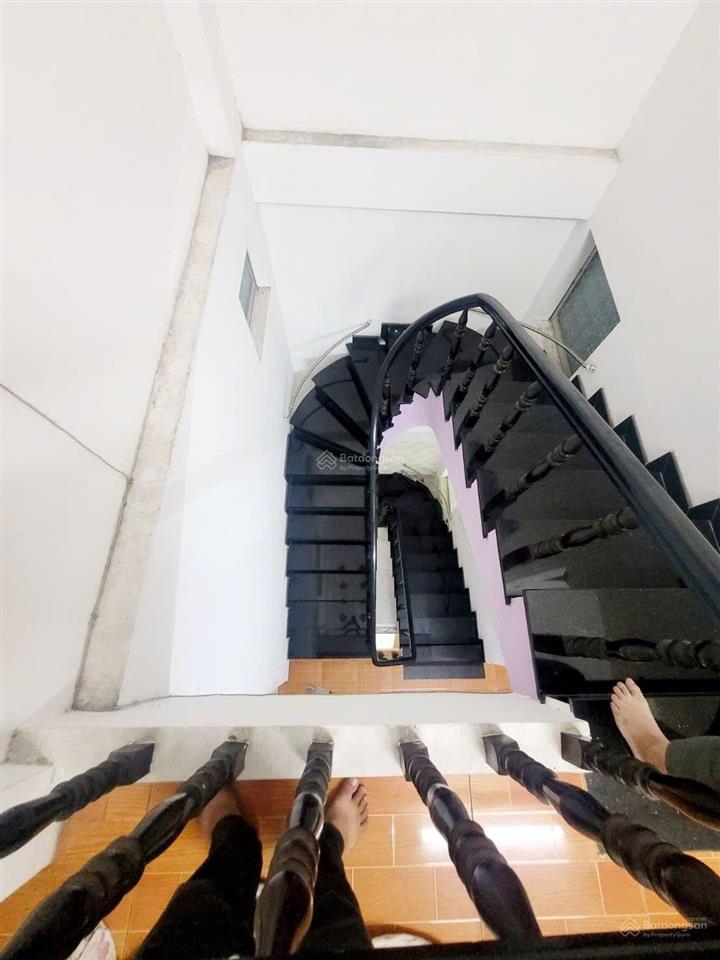 Mặt tiền đường số 4 (lê cơ  kinh dương vương) 4,5x18  80m2 đúc 3 tấm giá 8,5 tỷ tl