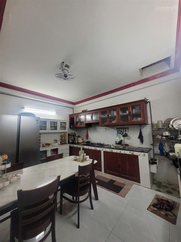 Mặt tiền đường số 4 (lê cơ  kinh dương vương) 4,5x18  80m2 đúc 3 tấm giá 8,5 tỷ tl