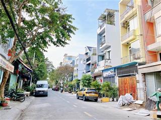 Bán nhà mặt tiền khu họ lê, quận tân phú. dt 3,9x19,7m. trệt lửng tiện xây mới  giá 8,9 tỷ còn tl