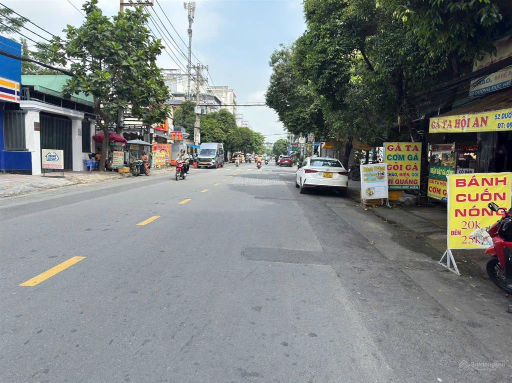 Góc ngã 3 đẹp  mtkd dương đức hiền, p. tây thạnh 16x18m, cấp 4 gác lửng. dòng tiền ~ 1,8 tỷ/năm