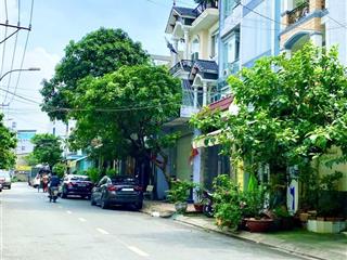 Cho thuê nhà mặt tiền khu tân hương, quận tân phú  dt 4x15m, 1 trệt 2 lầu, 4pn 3wc