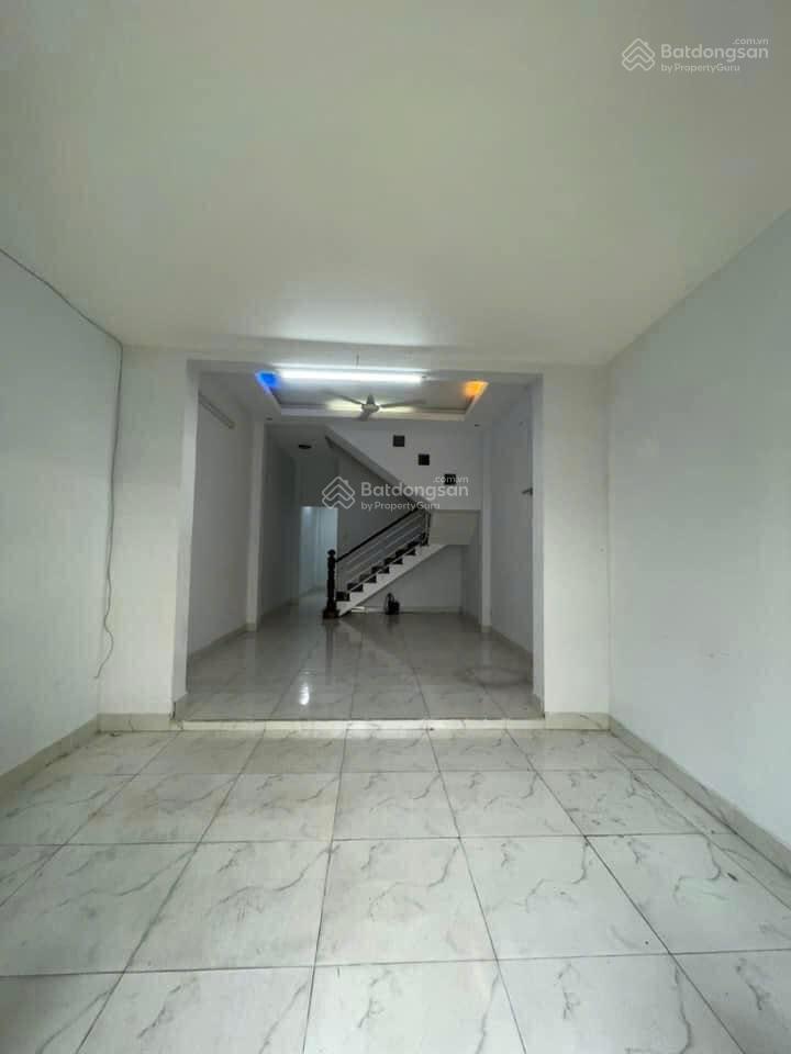 Cho thuê nhà mặt tiền khu tân hương, quận tân phú  dt 4x15m, 1 trệt 2 lầu, 4pn 3wc