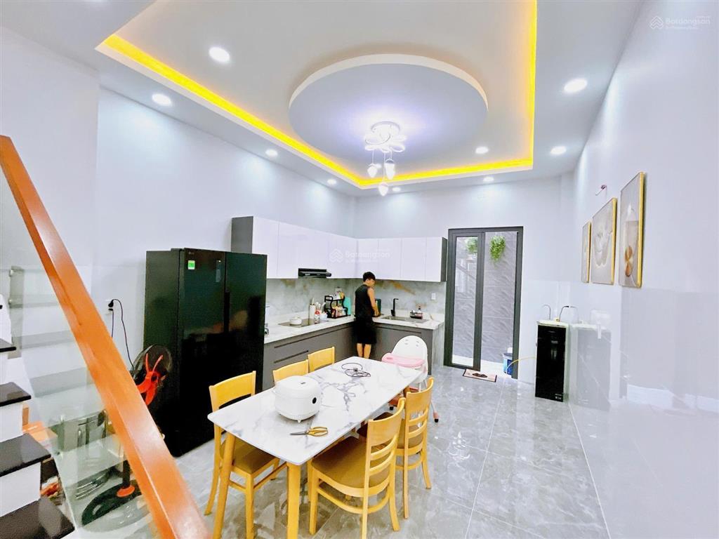 Bán nhà hxh khu gò dầu và tân hương  diện tích 4x16m  đúc 4 tầng đẹp  giá 8,9 tỷ tl