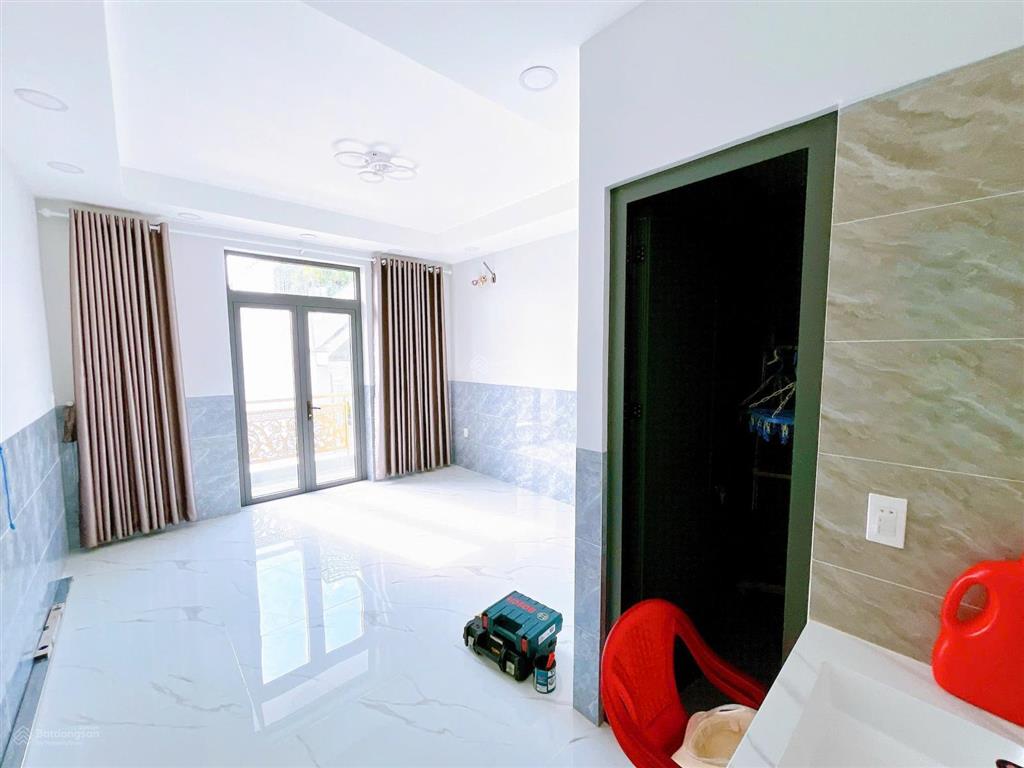 Bán nhà hxh khu gò dầu và tân hương  diện tích 4x16m  đúc 4 tầng đẹp  giá 8,9 tỷ tl