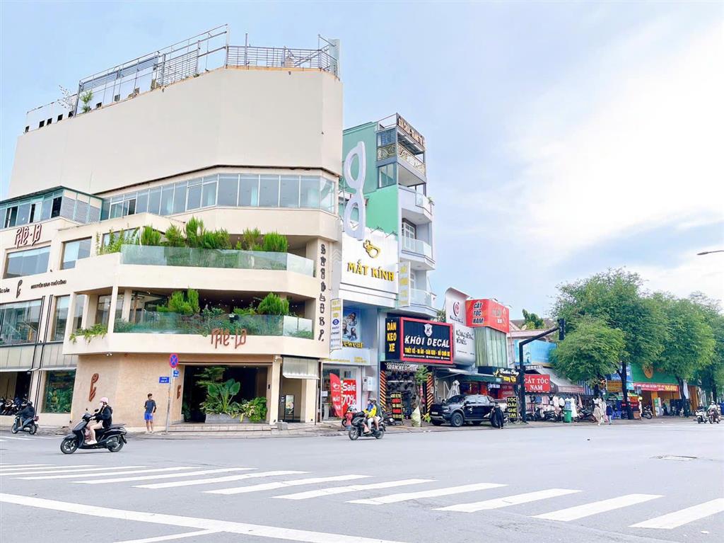 Mtkd lê trọng tấn, phường tân sơn nhì, tân phú  ngay ngã tư kd sung 4,5x25met, nhà 4 tấm