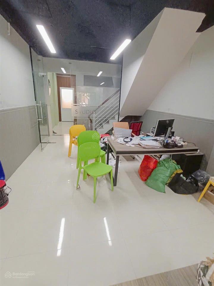 Mt đường thành công, phường tân thành, quận tân phú 4x17,5met, nhà nở hậu, 2 tấm, 2pn 2wc