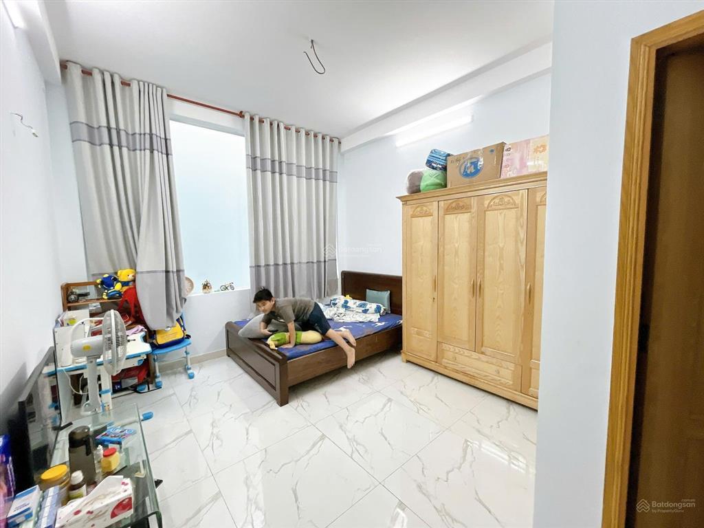 Bán nhà mtkd phường tân sơn nhì, tân phú 4x21m, đúc 3 tấm btct  đường 12m ngay trường học giá tl