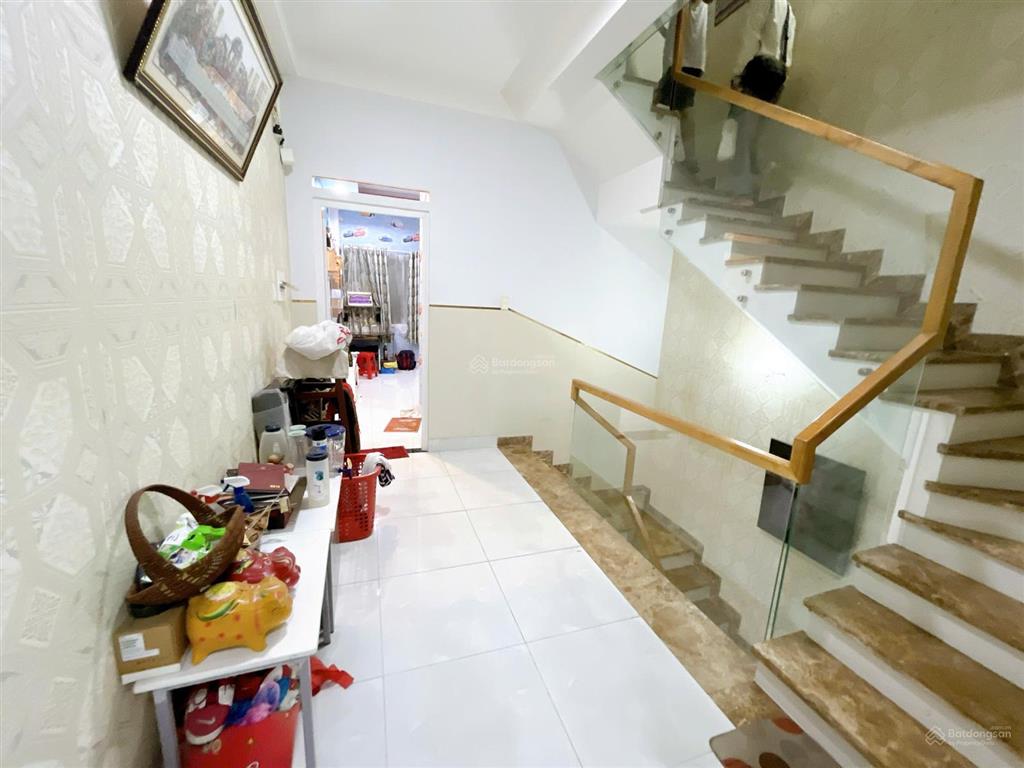 Bán nhà mới 4 tấm  hẻm 33 gò dầu  ngay tân sơn nhì 4x20m, khu dân trí cao, văn minh, giá còn tl