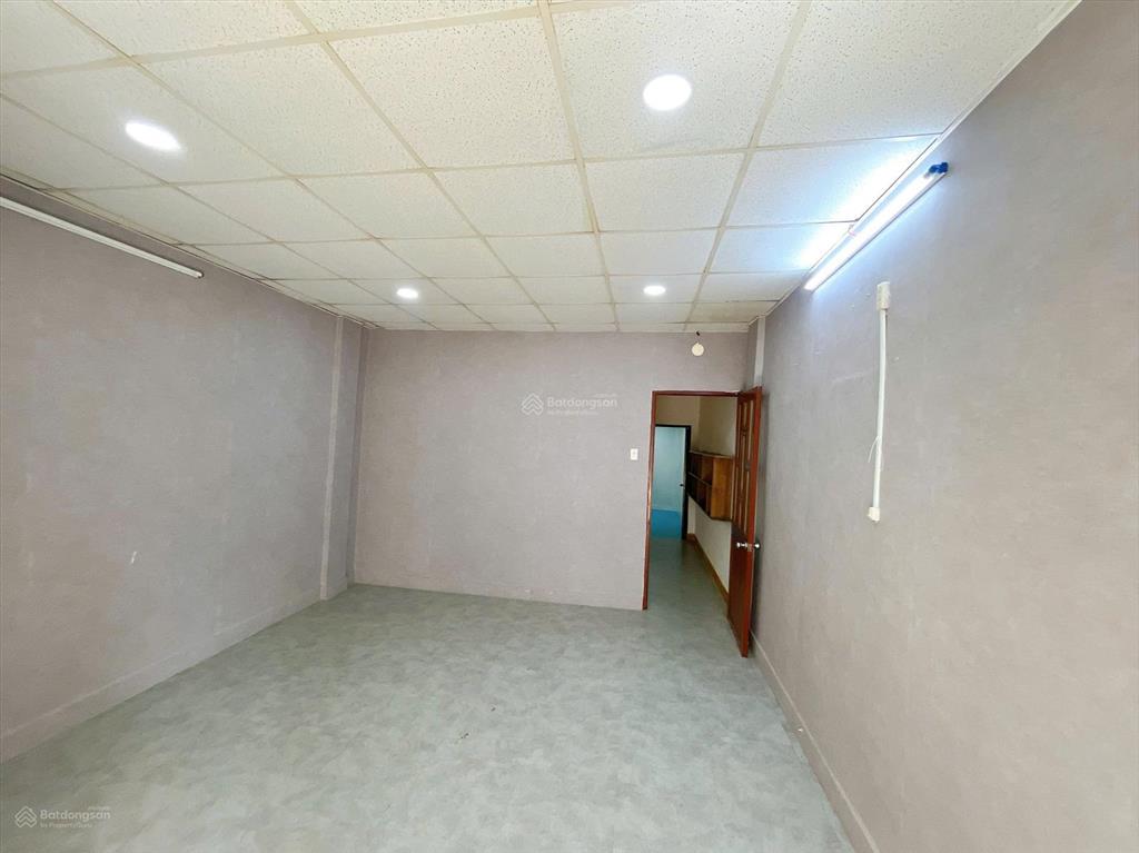 Cho thuê nhà hẻm 5m  khu 90 trần văn ơn, phường tsn, tân phú 4x14m, nhà 1 lầu mới, giá tốt còn tl