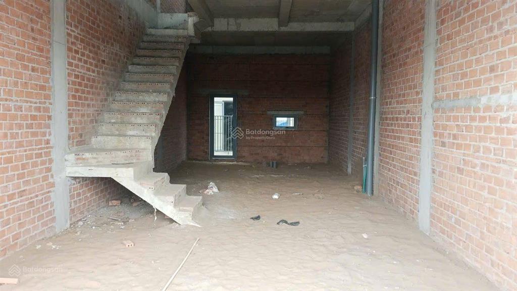 Bán nhà 1trệt 2lầu khu tây sông hậu gđ3 , tp long xuyên, an giang