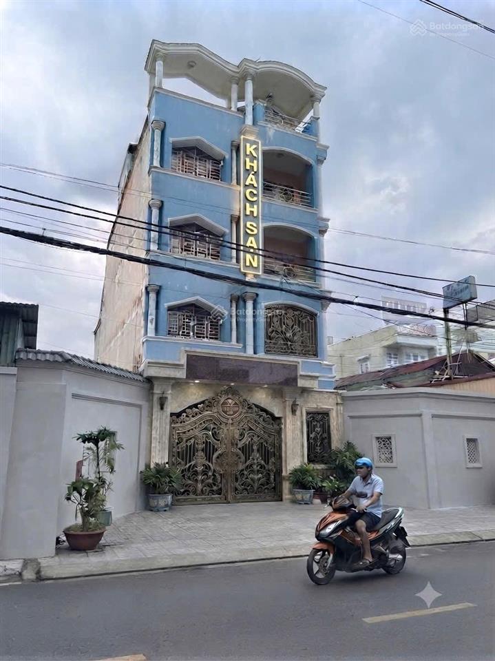 Khách sạn đang kinh doanh sinh lời gia viên tam hiệp đồng nai (33 phòng) giá bán 30 tỷ