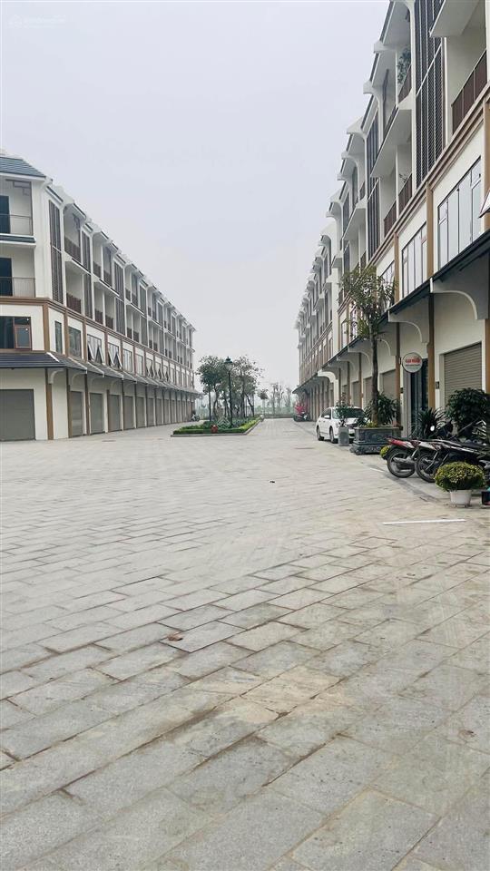 Bán biệt thự đẹp xuất sắc hinode royal park, 24 tỷ, 100m2