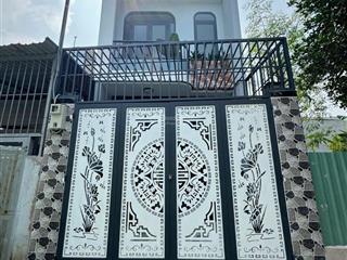 Nhà xây mới 100%  đường trước nhà 4m  ngay chợ thới tứ