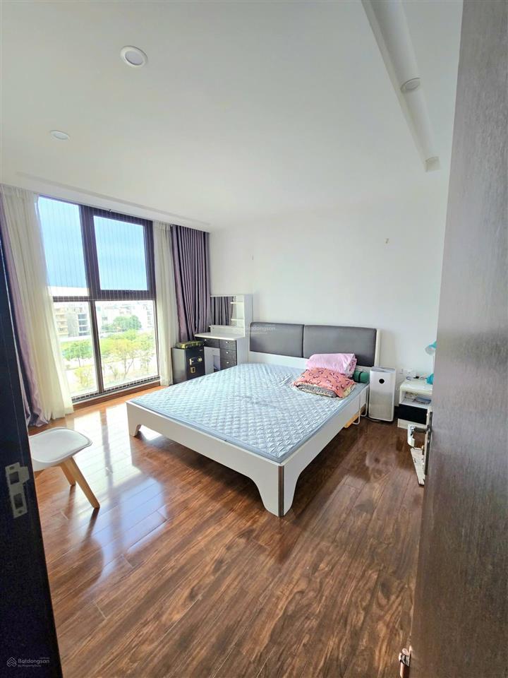 Bán căn hộ 3pn, 102,5m2 tại green park ct15 việt hưng, giá 8,7 tỷ