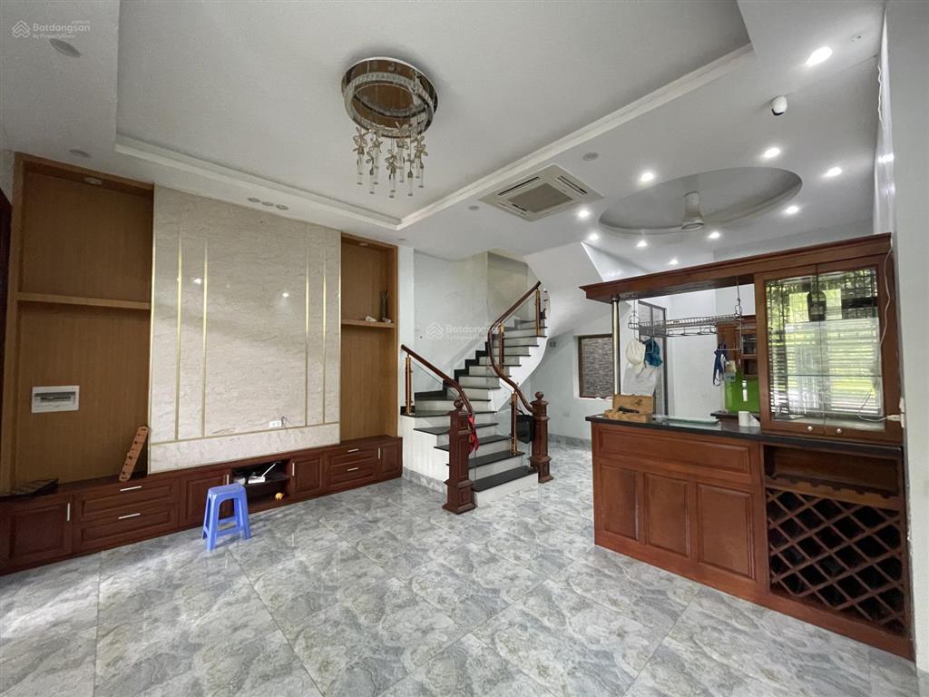Cho thuê nhà liền kề kđt tasco xuân phương (foresa) nam từ liêm.