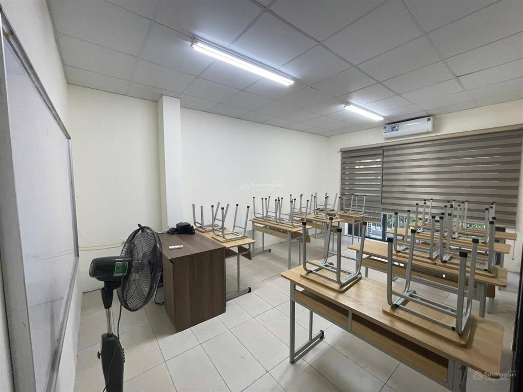 Cho thuê liền kề 120m2 x 3 tầng kđt xuân phương, phố trịnh văn bô