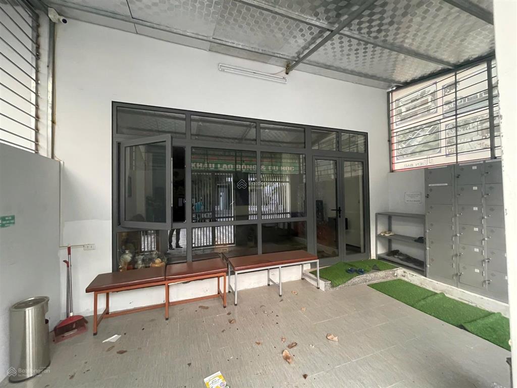 Cho thuê liền kề 120m2 x 3 tầng kđt xuân phương, phố trịnh văn bô