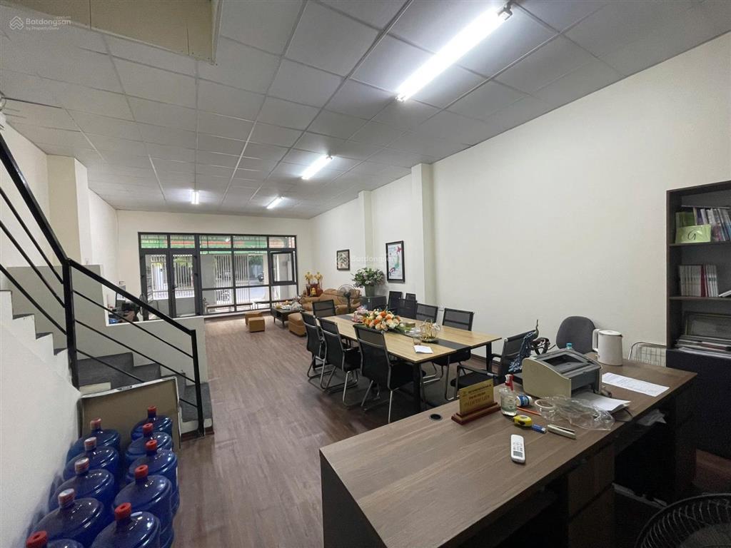 Cho thuê liền kề 120m2 x 3 tầng kđt xuân phương, phố trịnh văn bô