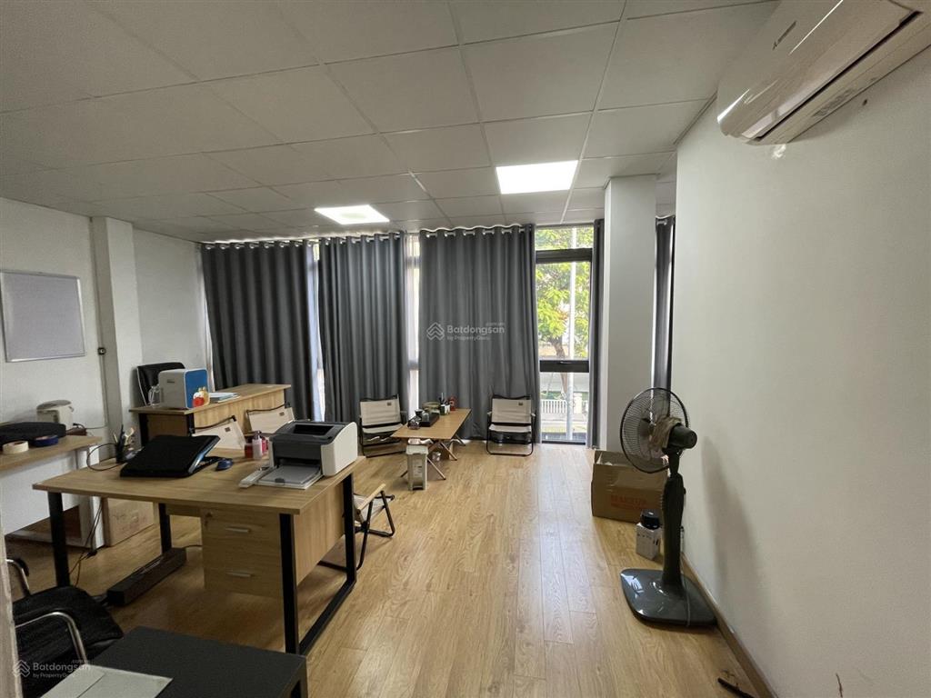 Cho thuê liền kề góc 200m2 x 4 tầng thang máy, kđt xuân phương, trịnh văn bô