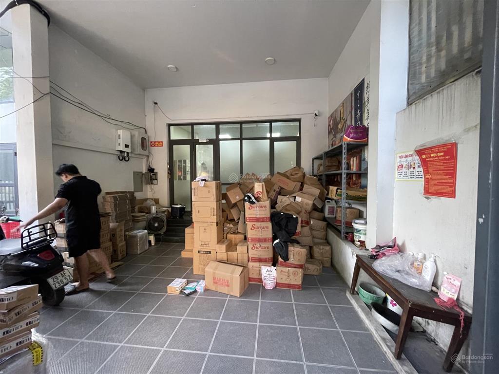 Cho thuê liền kề góc 200m2 x 4 tầng thang máy, kđt xuân phương, trịnh văn bô
