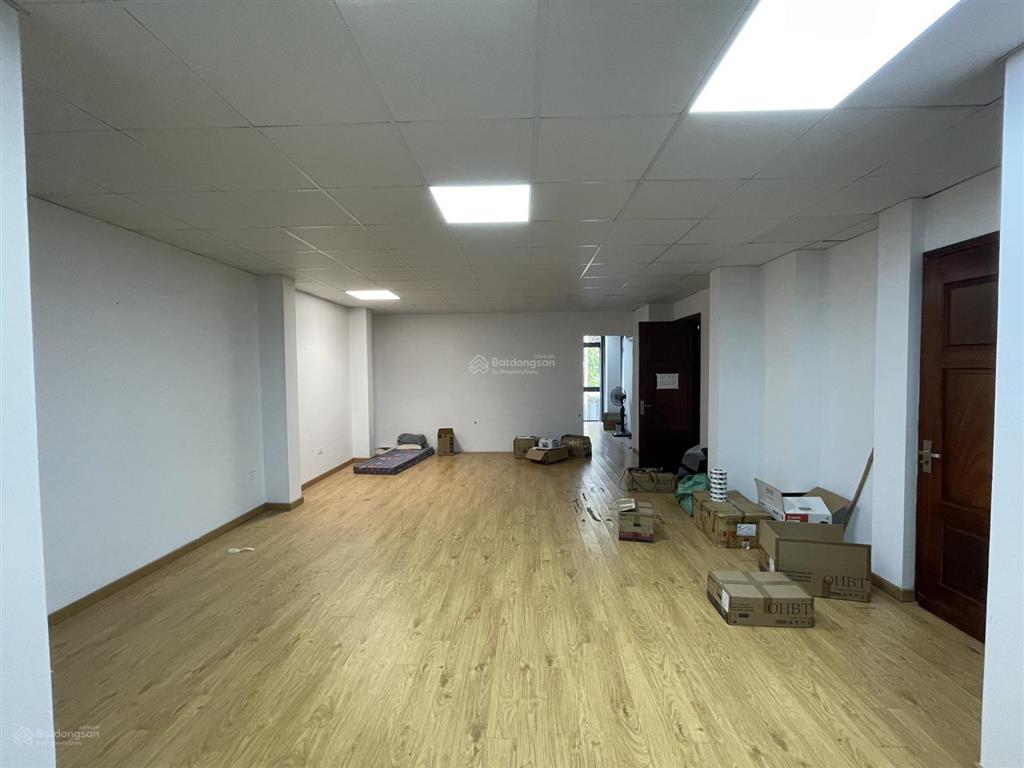 Cho thuê liền kề góc 200m2 x 4 tầng thang máy, kđt xuân phương, trịnh văn bô