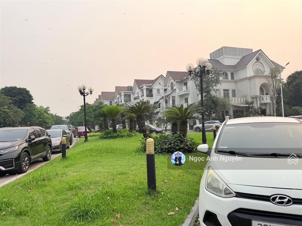 Bán biệt thự 134m2  anh đào 10 vinhomes riverside  giới tinh hoa thủ đô quần tụ