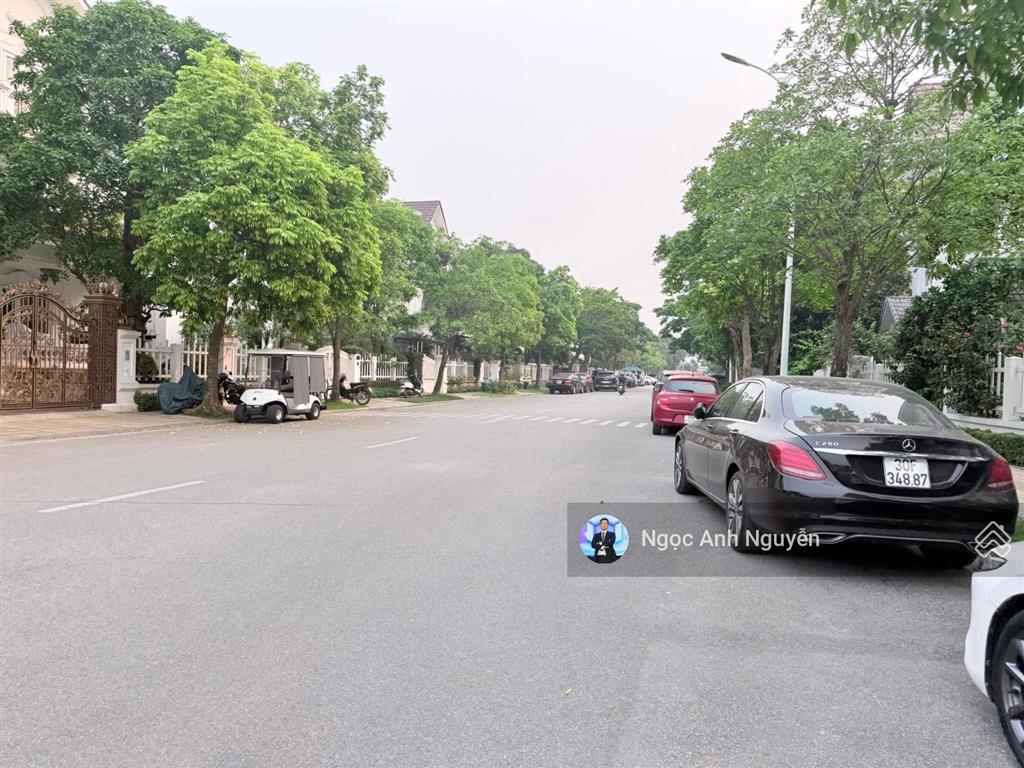 Bán biệt thự 134m2  anh đào 10 vinhomes riverside  giới tinh hoa thủ đô quần tụ