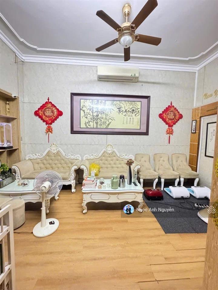 Bán nhà phố lê văn thiêm nguỵ như kon tum  nhân chính 63m2 31.5tỷ