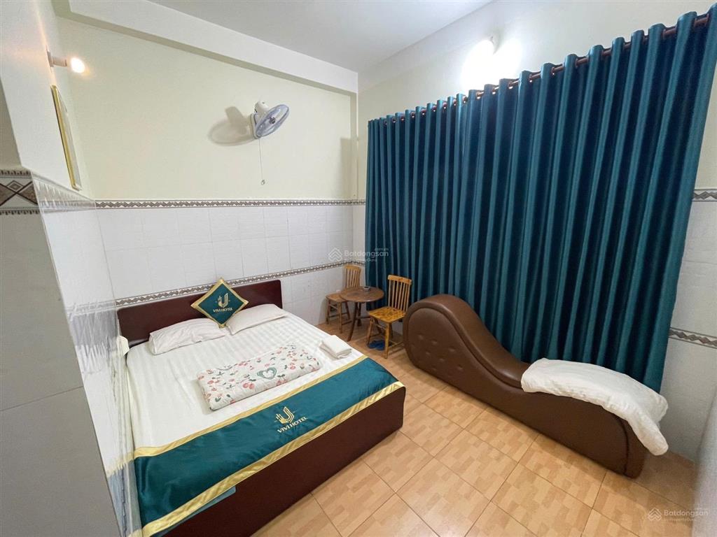 Vị trí thông bàn cờ đường 12m phan anh ~ hoà bình, 80m2 ngang 5m bề thế , doanh thu khủng chỉ 11.1t