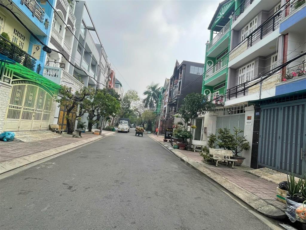 Vị trí thông bàn cờ đường 12m phan anh ~ hoà bình, 80m2 ngang 5m bề thế , doanh thu khủng chỉ 11.1t