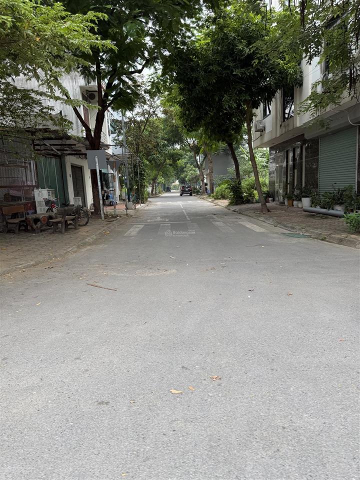Chủ cần bán gấp nhà tại khu tái định cư trâu quỳ.