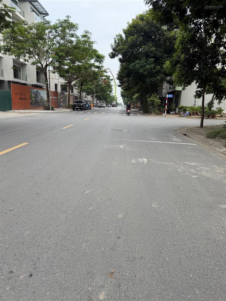 Chủ cần bán gấp nhà tại khu tái định cư trâu quỳ.