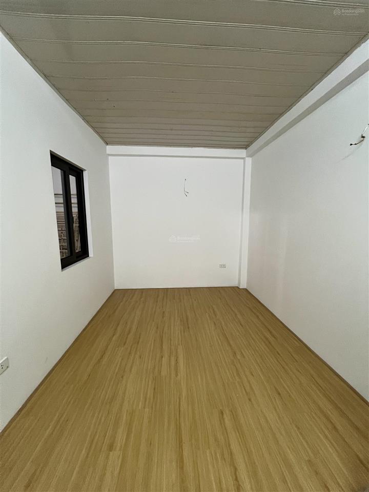 Bán nhà tôn đức thắng 41m 5t 4pn ô tô đỗ cổng, full nội thất, ở ngay, tiện ích vô vàn chỉ 9.9tỷ