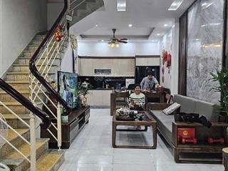 Bán nhà pl 61 lạc trung 56m mt4.4m nở hậu, ngõ thông kinh doanh, nhà dân xây, giá đầu tư chào 11.2t