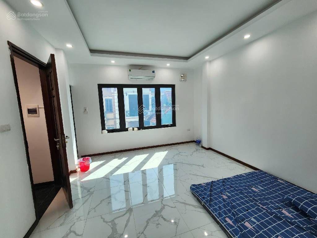 Bán nhà lò đúc 36m 5t thang máy, ô tô đỗ cổng, ở sướng, sát hồ gươm, ở ngay giá 11.2tỷ