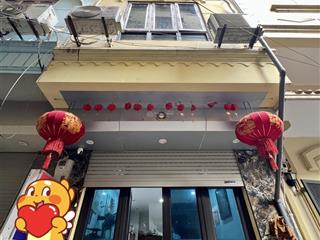 Hiếm nhà trương định 30m 5t ngõ thông kinh doanh, 2 thoáng, 10m ra phố, ở và giữ tiền ổn chỉ 7.5tỷ
