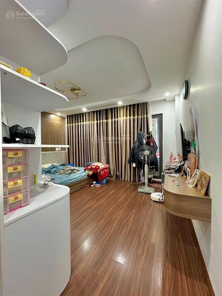 Bán nhà trần đại nghĩa 50m mt 4.7m thang máy, gara ô tô kinh doanh, ở và làm vp đều được chỉ 20.5tỷ