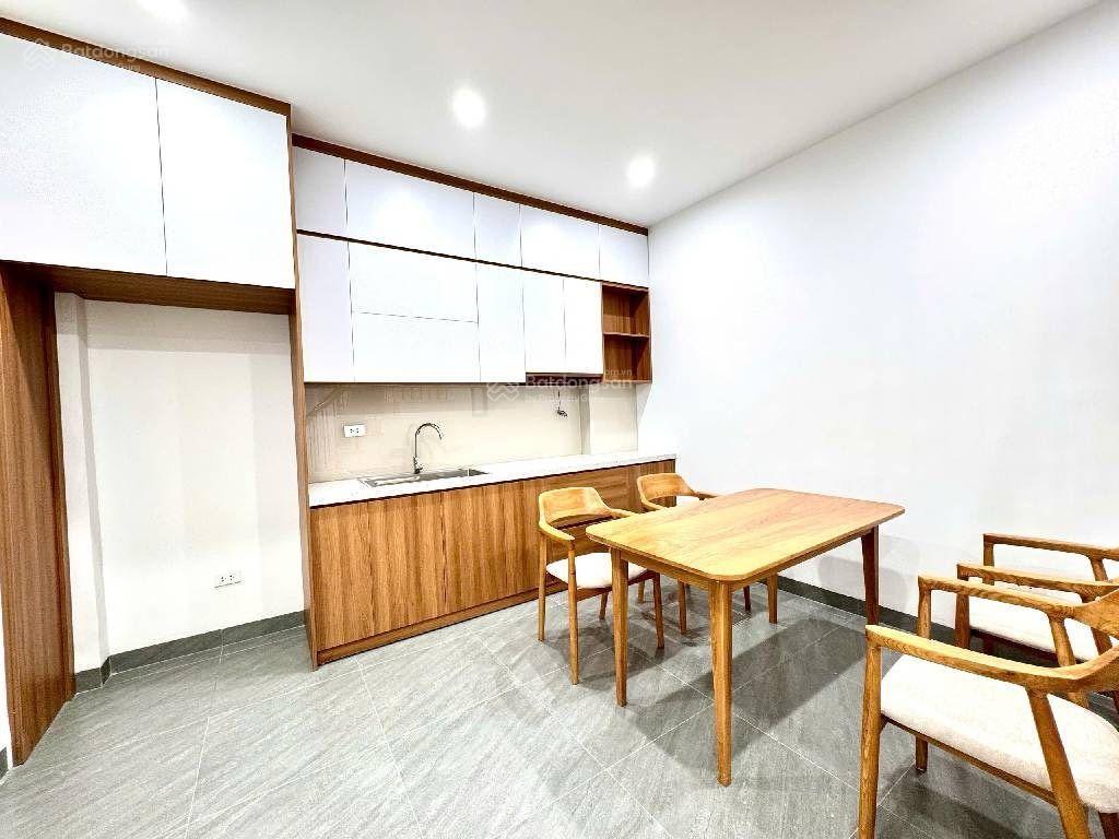 Nhà bạch mai 50m 3pn ngõ thông, nhà đẹp ở ngay, ở hay giữ tiền đều được, hiếm nhà bán nhỉnh 10tỷ