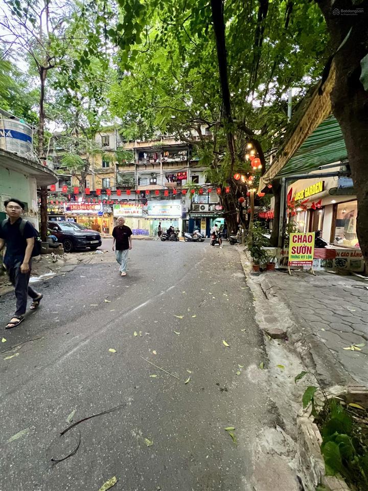 Chính chủ bán tập thể bách khoa 80m 3pn ở ngay, phù hợp mua cho ở và giữ tiền, hiếm nhỉnh 5tỷ