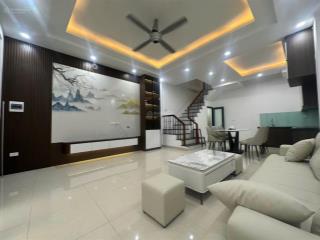 Hiếm nhà minh khai 50m mt5.4m 5t lô góc, dân xây đẹp, ở ngay, sát phố, dân trí cao nhỉnh 10tỷ